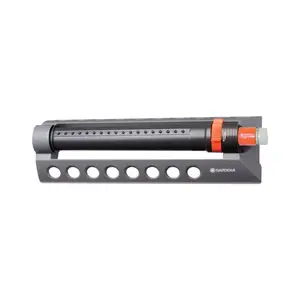 Gardena Plastic Sled Base Oscillating Sprinkler 3900 sq ft