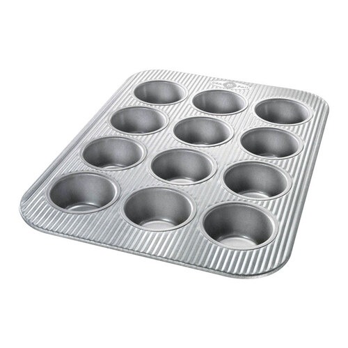 Muffin Pan 11-1/8" W X 15-3/4" L Silver Silver