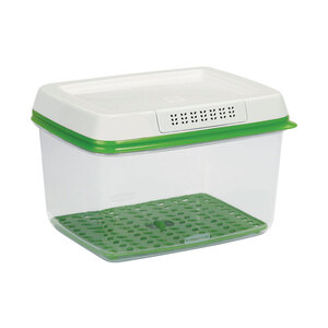 Rubbermaid FreshWorks Produce Saver Clear Large Food Storage