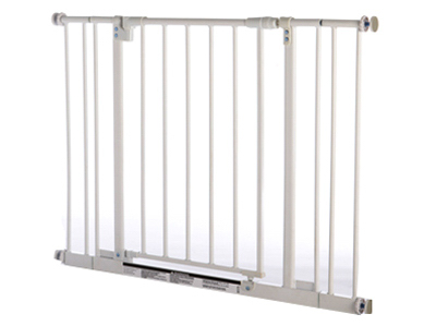 NORTH STATE IND INC 4910S Portable Gate, Easy-Close, Metal, 28-38.5 x 29-In.