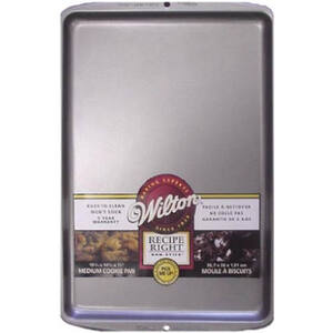 Wilton 10 X 15 Medium Cookie Sheet, Baking Pans, Household