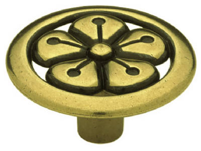 Liberty Hardware 69316 Cabinet Knob, Lancaster Flower, Round, 1-3/8-In.