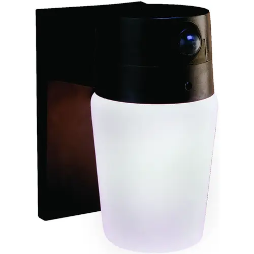 Motion Activated Security Light, 120 V, 1-Lamp, Incandescent Lamp, Metal/Plastic Fixture Bronze