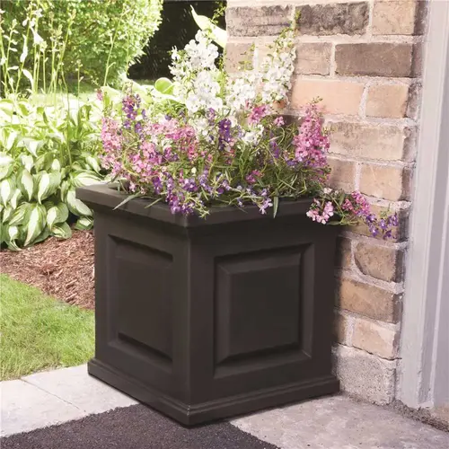 Mayne 5865-ES Nantucket 16 in. Square Self-Watering Espresso Polyethylene Planter