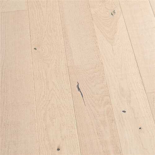 Malibu Wide Plank HDMSSTG483SF Light House French Oak 3/4 in. T x 5 in. W Water Resistant Distressed Solid Hardwood Flooring (22.6 sq. ft./case)