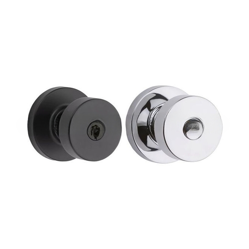 Pismo Knob with Round Rose Entry Lock SmartKey with 6AL Latch and RCS Strike Matte Black by Bright Chrome Finish