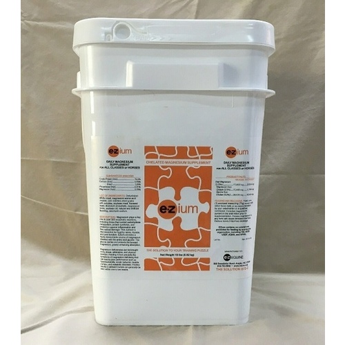 EZ EQUINE 22702701 EZium 2-Month Reclosable Pail - 19 lbs.