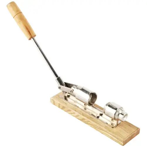 Duke 100BP Nut Cracker Silver/Wood Steel Silver/Wood