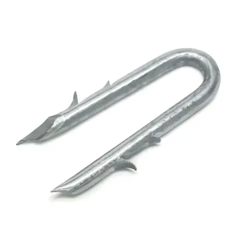 Double Barbed Lock Staples, 1 1/4" Galvanized