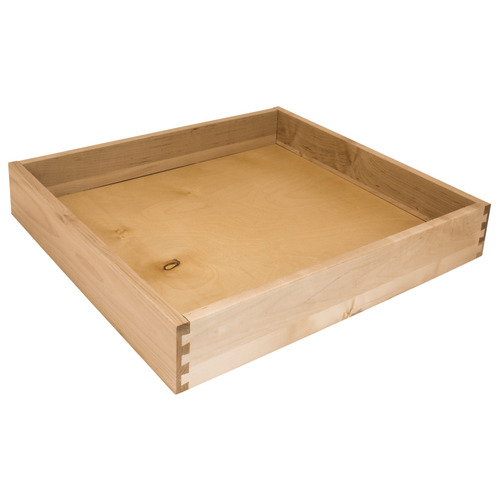 Rollout Tray, Maple 609.6 mm For 24" cabinet width; 3 1/2" tray height; Face Frame Plastic coated white aluminium, RAL 9006