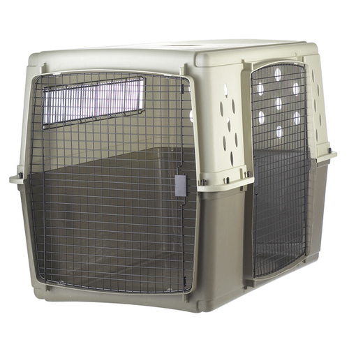 Giant Plastic Pet Crate