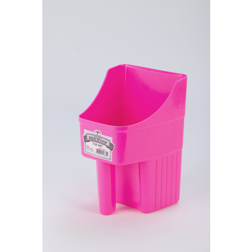 AMERICAN DISTRIBUTION & MFG CO 153850 Feed Scoop, Enclosed, Hot Pink Plastic, 3-Qts.