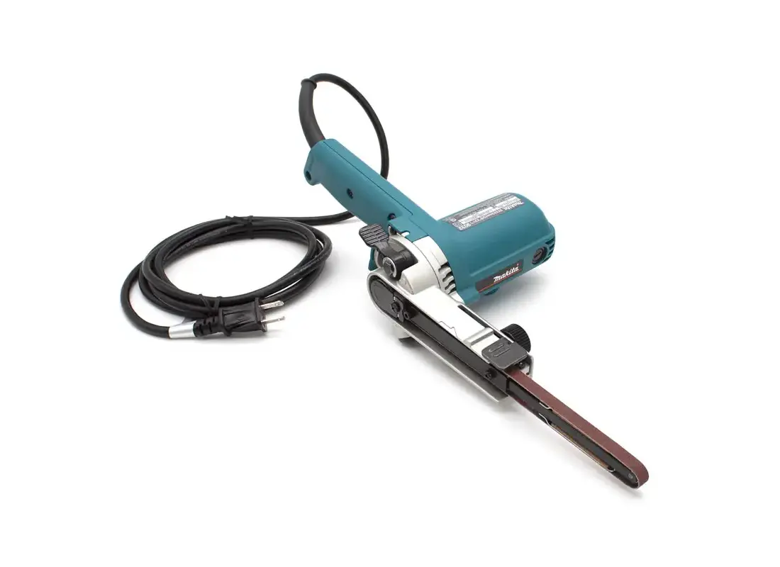 サルバン4001 Makita 4.4 Amp 3/8 in. x 21 in. Corded Variable Speed Belt