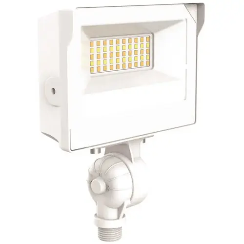 ETi 60218102 Versaflood Light With Photocell, Small, 2000 Lumens, Select Cct, White
