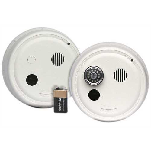 Photoelectric Smoke Alarm, Hardwired with Battery Backup and Isolated Heat Alarm Interconnected Wall Mount