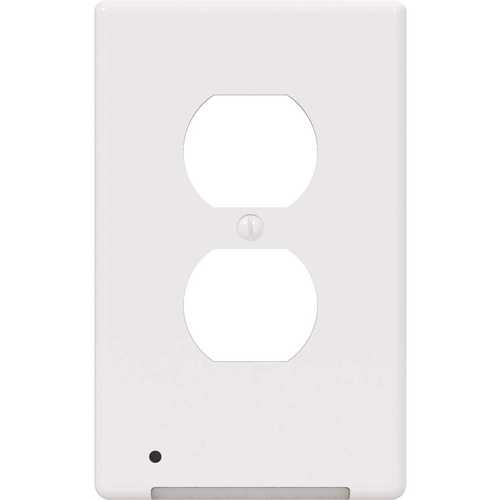 LumiCover 1-Duplex Nightlight Wall Plate, White