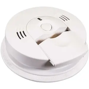 Battery Operated Combination Smoke and Carbon Monoxide Detector with Voice Alert and Intelligent Hazard Sensing Battery Operated Combination Smoke and Carbon Monoxide Detector with Voice Alert and Intelligent Hazard Sensing