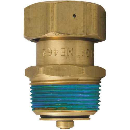 Liquid withdrawal Tank Valve with Cap, 1-1/4 in. MNPT Inlet x 1-5/8 in. UNF Male Outlet