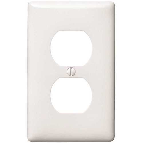 HUBBELL WIRING P8W 1-Gang Duplex Wall Plate - White