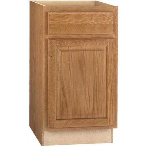 Hampton Medium Oak Raised Panel Stock Assembled Base Kitchen Cabinet with Drawer Glides (18 in. x 34.5 in. x 24 in.)