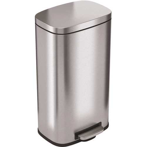 HLS COMMERCIAL HLSS08R 8 Gal. Soft Step Stainless Steel Trash Can with Plastic Liner