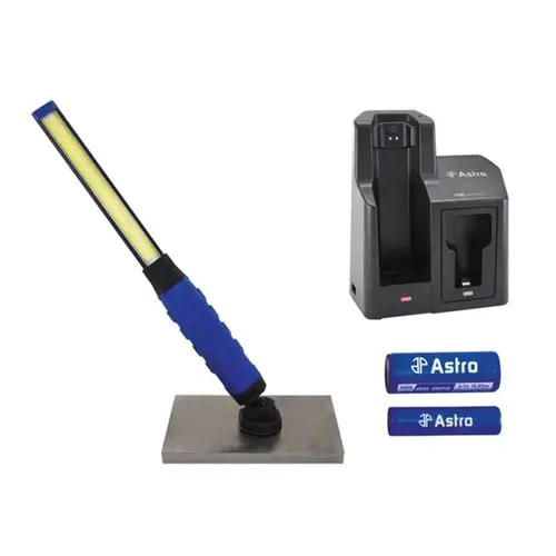 Rechargeable Slim Light with Quick-Swap System, LED, 800 Lumens, Lithium-Ion