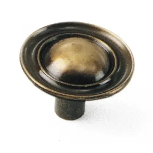 1 1/4" Classic Traditions Ambassador Knob - Antique Brass