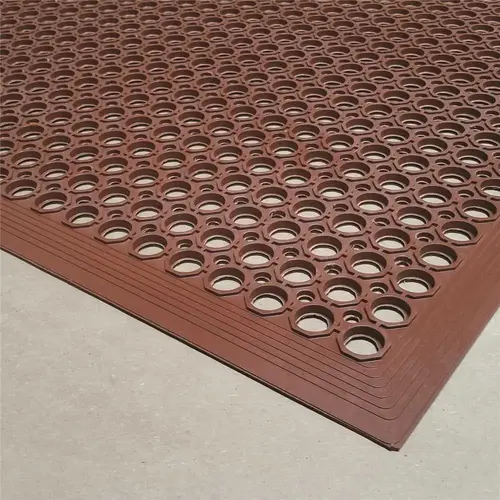Cactus Mat Mfg. 3562831 TOPDEK JR RUBBER MAT RED 3X5