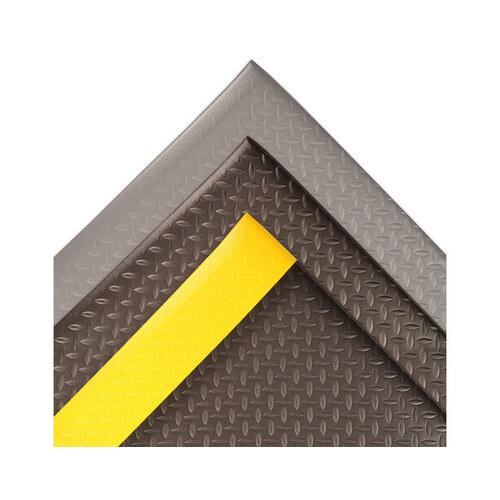 NOTRAX 479 Black ClosedCell Foam DiamondPlate AntiFatigue Mat 3 ft