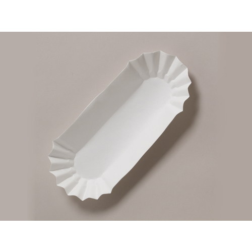 HOFFMASTER 6 INCH CLOSED END FLUTED HOT DOG TRAY